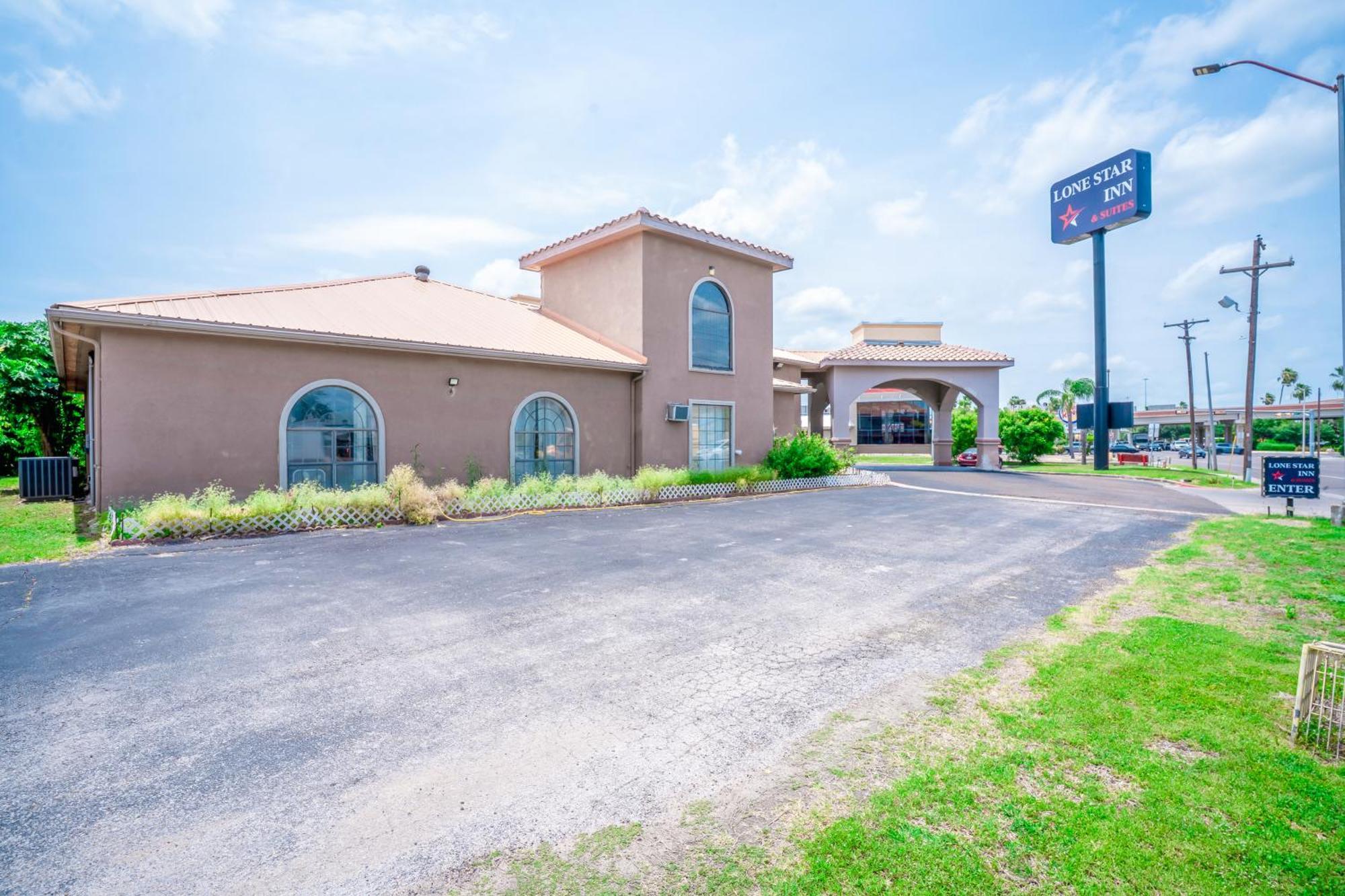Lone Star Inn & Suites By Oyo Harlingen Tx Exterior foto